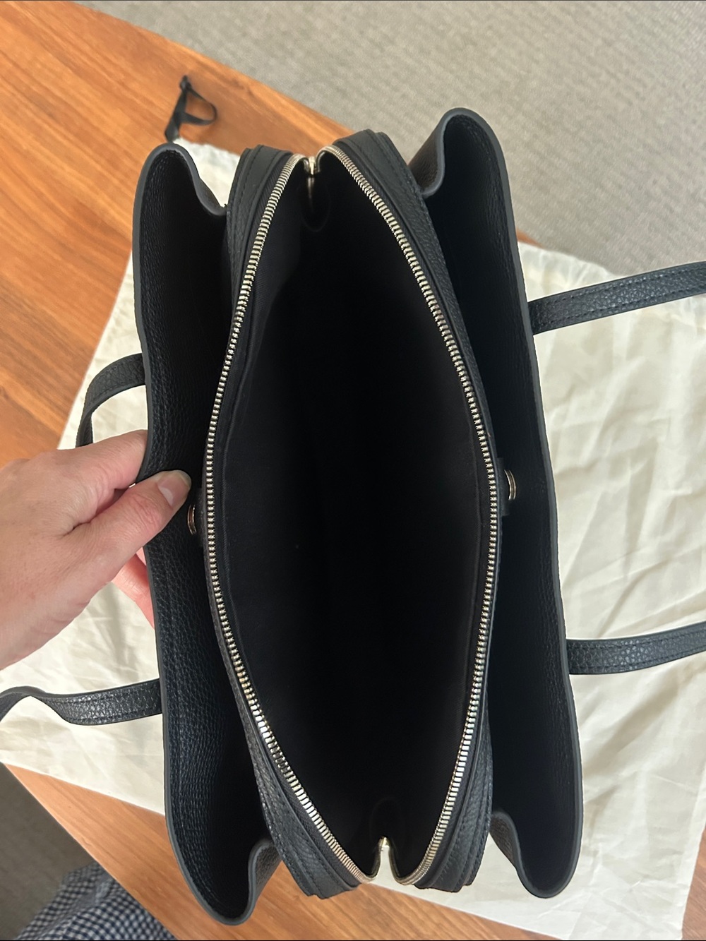 Quince Vivienne Three Compartment Black Leather Work Tote Slim Shoulder Strap - Picture 5 of 5
